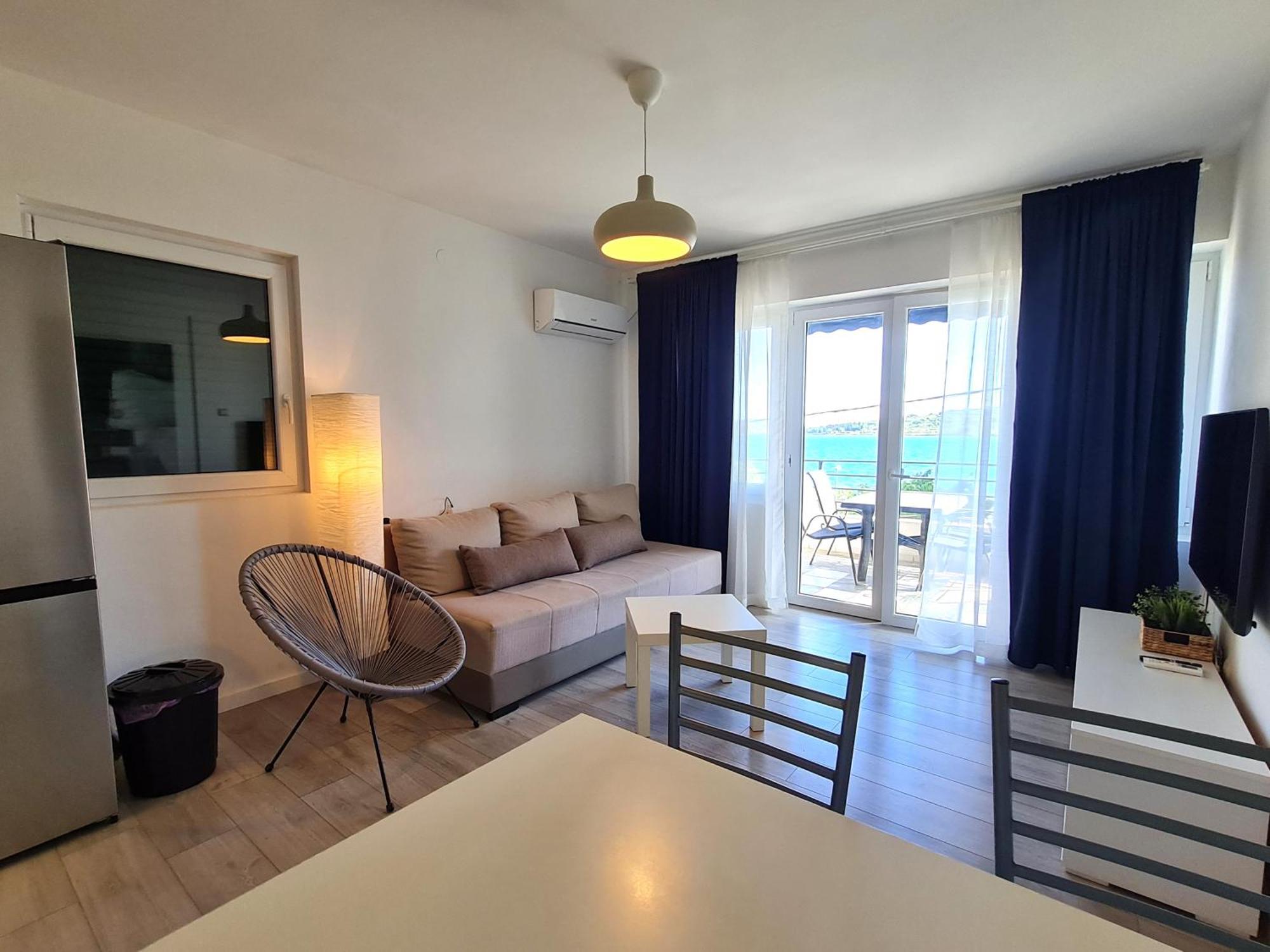 Lagom-Vodice Kamer foto