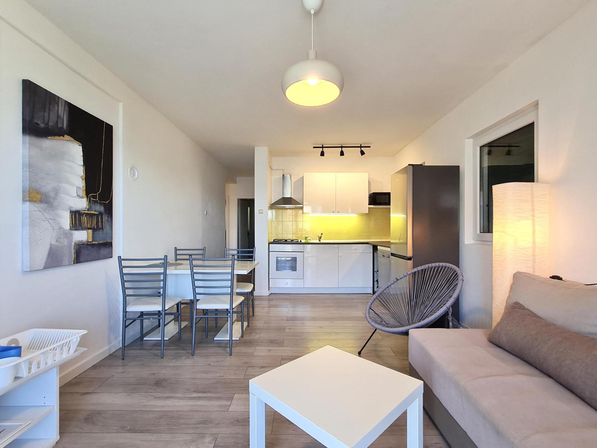 Lagom-Vodice Kamer foto