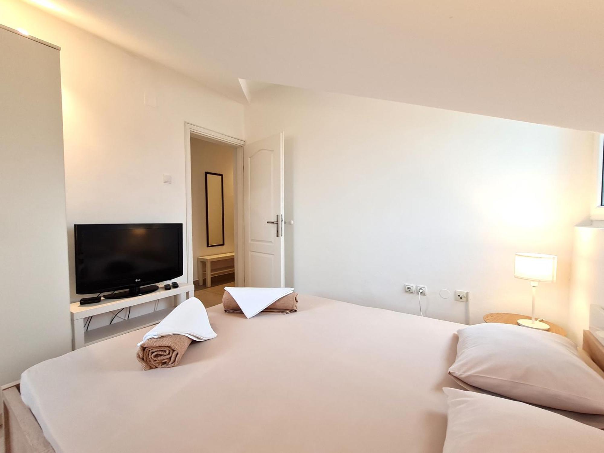 Lagom-Vodice Kamer foto
